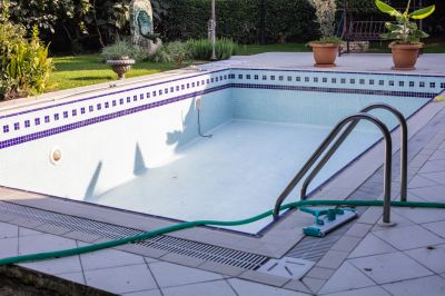 Best Pool Safety Contractors in Muskegon, MI